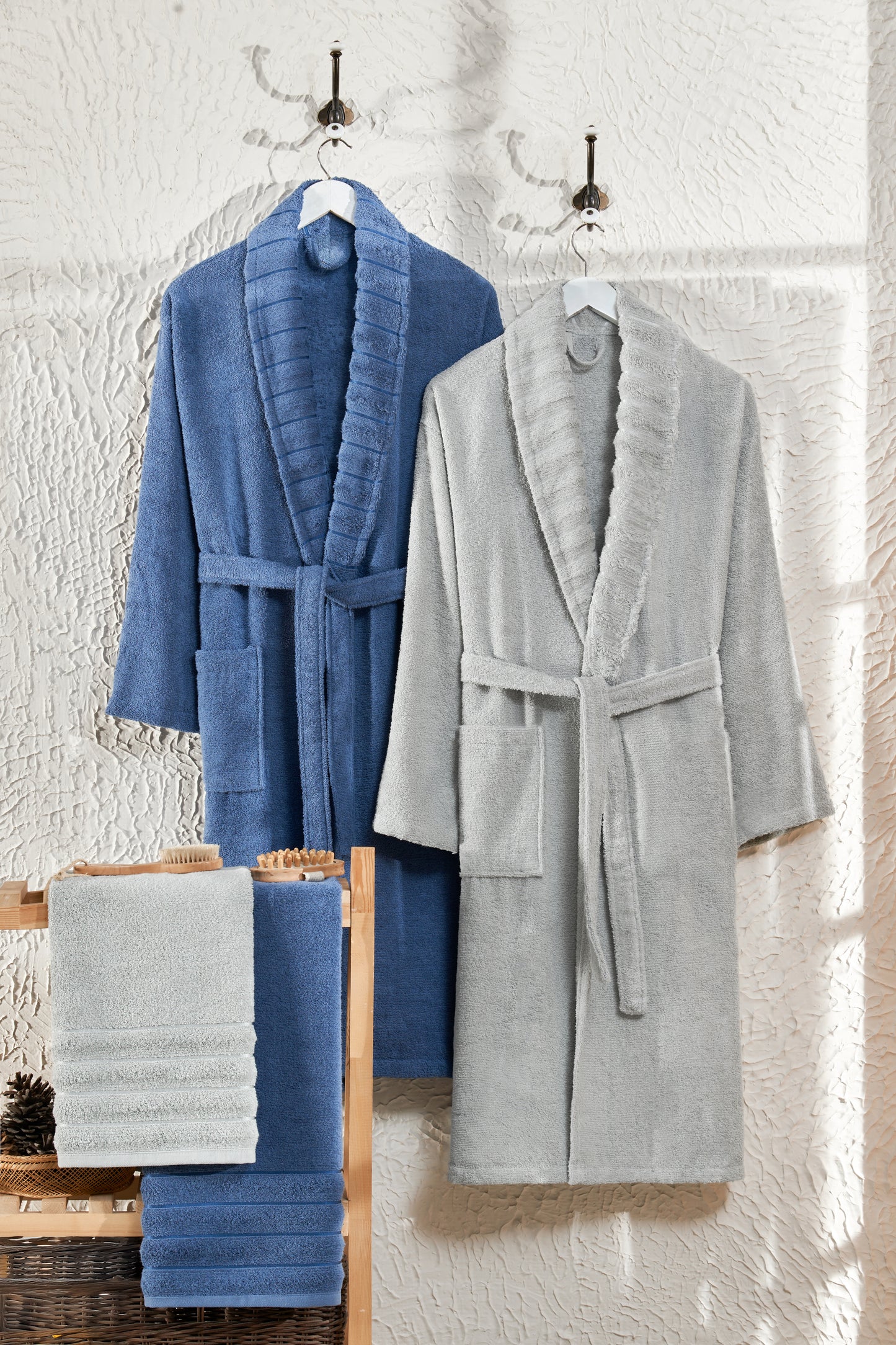 PAMUKLU BORNOZ TAKIMI