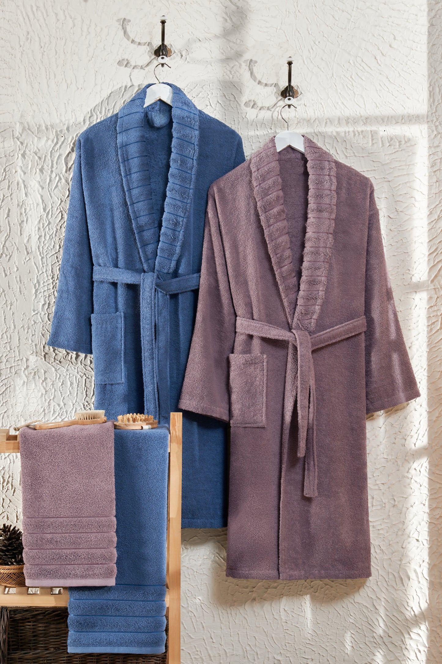 PAMUKLU BORNOZ TAKIMI